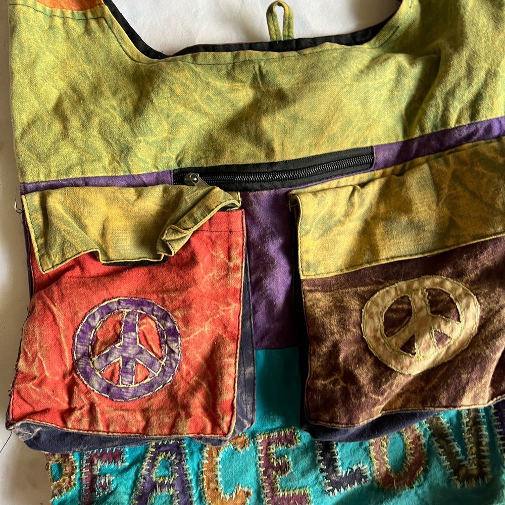 Multicolor Patchwork Shoulder Bag - Picture 6 of 6